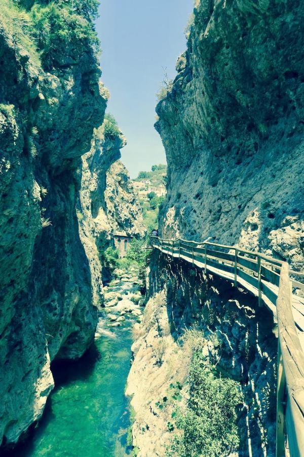 Cortijo Paraiso Charcon Higuera Екстер'єр фото