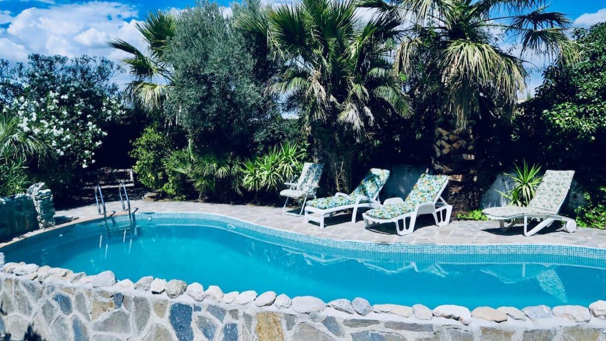Cortijo Paraiso Charcon Higuera Екстер'єр фото